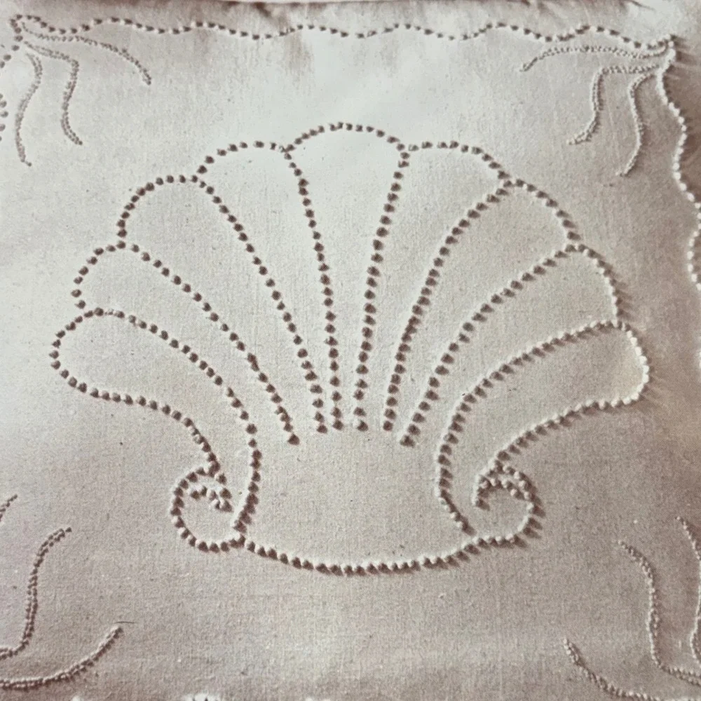 VTG Cathy Needlecraft Candlewick Pillow Kits‎ Set of 2 Seashell 7811 7821